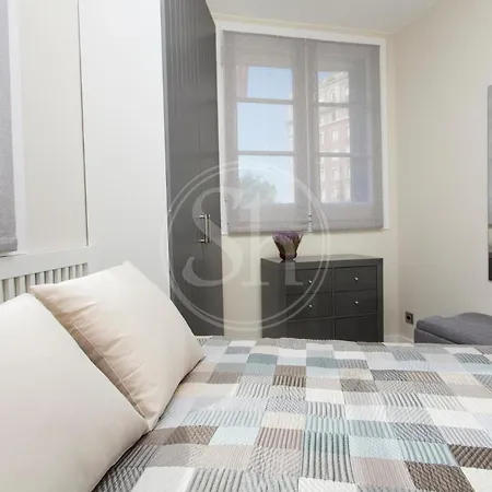 Appartement Familiar En Avenida Gaudi Barcelone